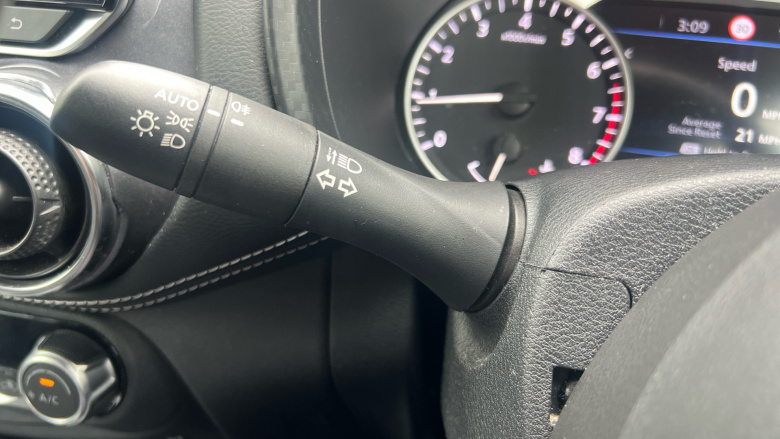 Nissan Juke 1.0 DiG-T 114 N-Connecta 5dr Petrol Hatchback